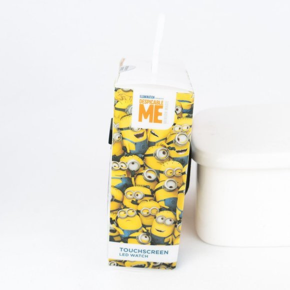 Despicable Me Illumination Touchscreen LED Watch Minion Patterned Band Digital - Picture 3 of 5